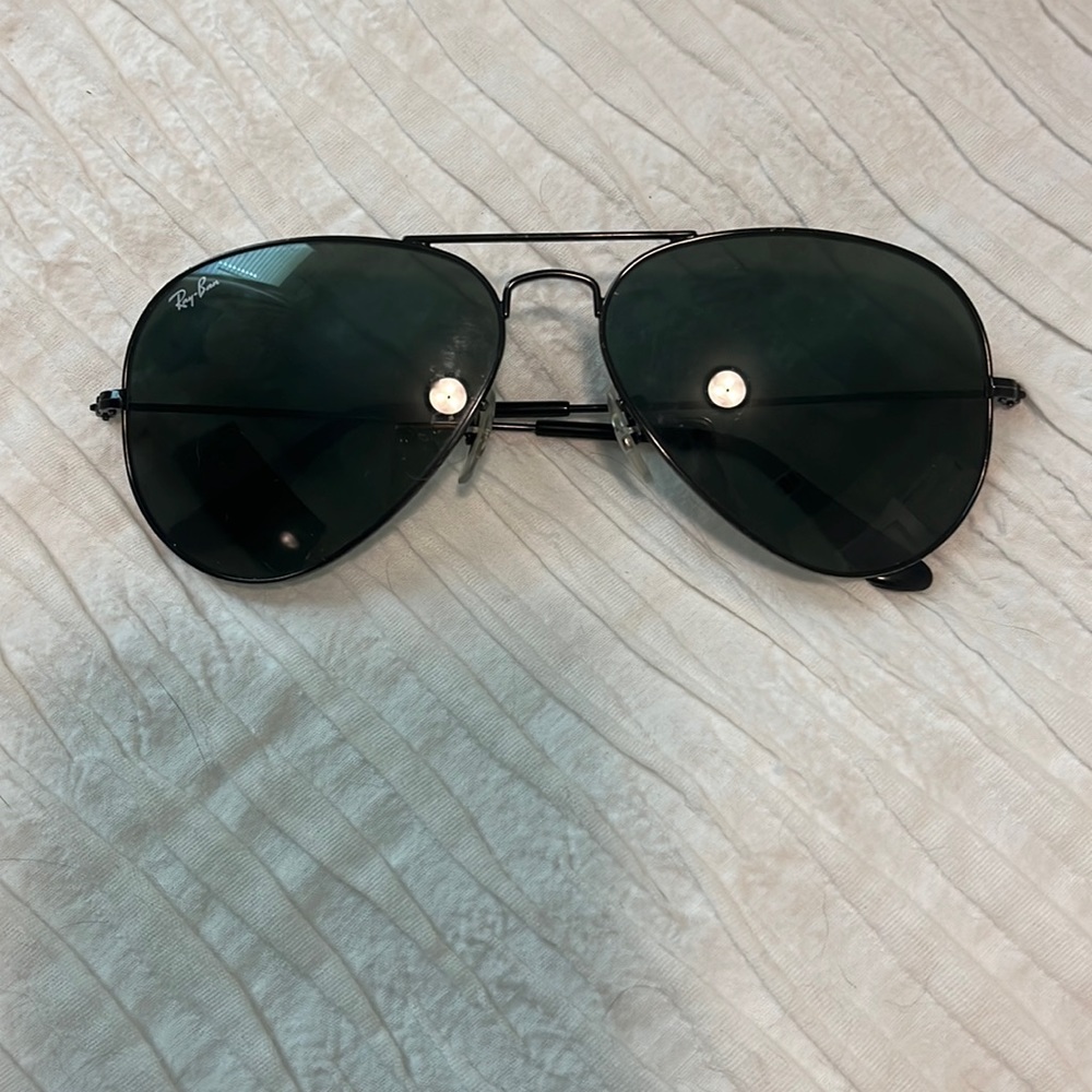 Black Ray ban Aviators